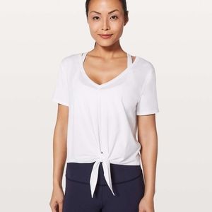 Cropped Lulu Tie Tee